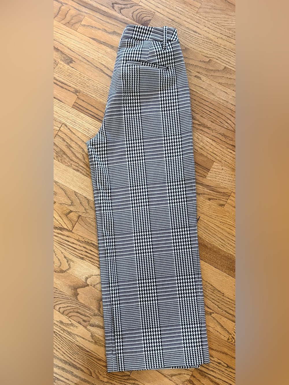 Banana Republic Black & White Glen Black and White Plaid Crop Dress Pants